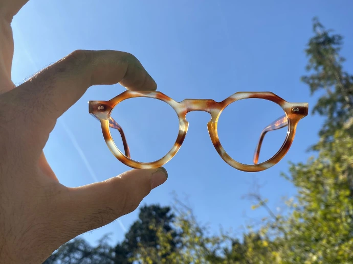 Monture acétate écaille